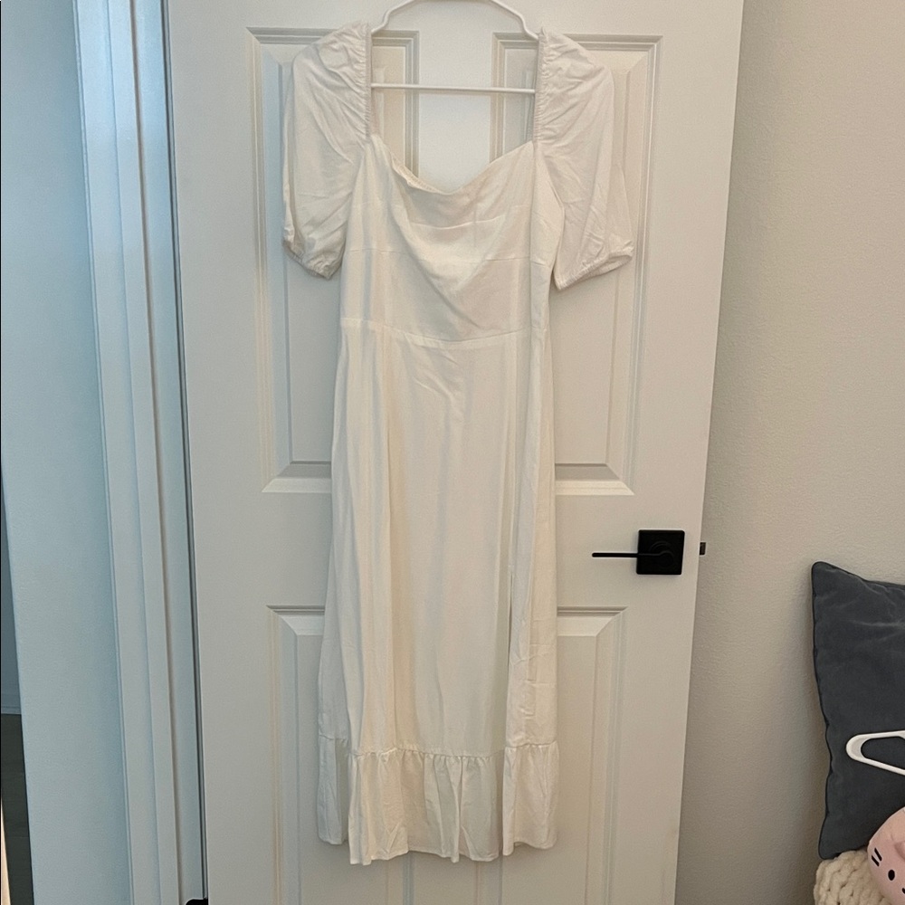 Commense White Puff Sleeve Midi Dress